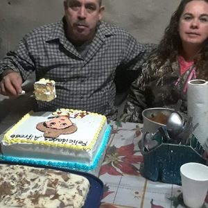 Meet your Posher, Adela